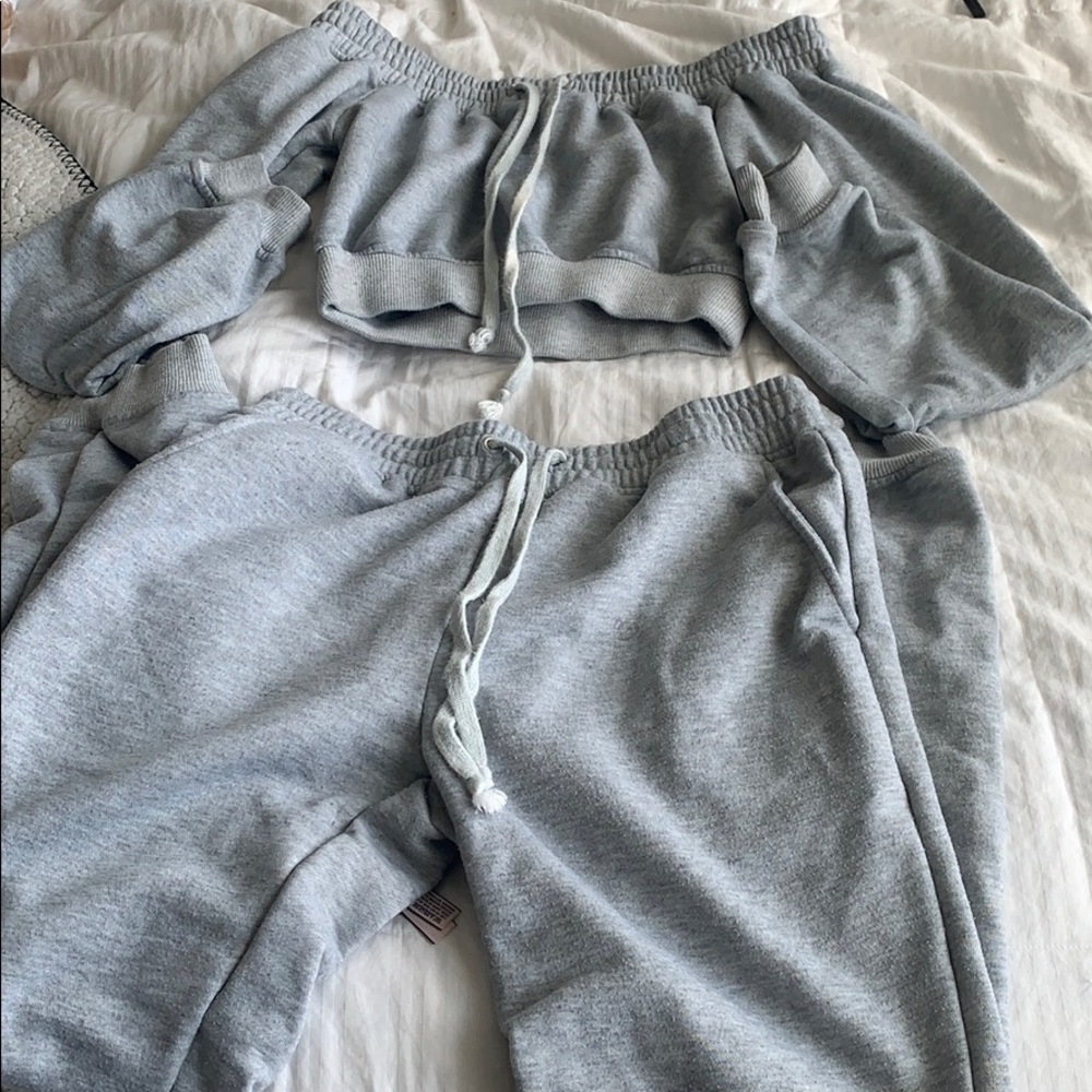 Fashion Nova sweatsuit